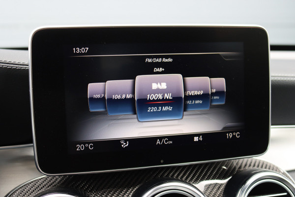 Mercedes-Benz GLC AMG 43 4MATIC | Luchtvering | Distronic+ | Memory | Panoramadak | Head-Up | Burmester | Stoelventilatie | Surround Camera | Nightpakket | Keyless-Go |