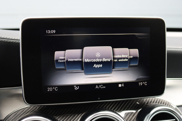 Mercedes-Benz GLC AMG 43 4MATIC | Luchtvering | Distronic+ | Memory | Panoramadak | Head-Up | Burmester | Stoelventilatie | Surround Camera | Nightpakket | Keyless-Go |
