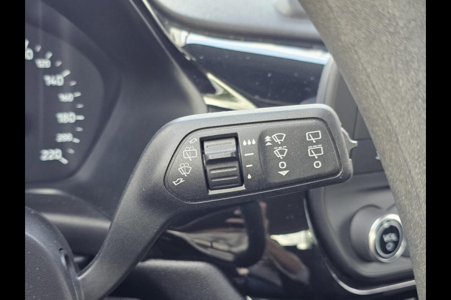 Ford Fiesta 1.1 Trend 70 pk | Airco | Lane assist | Stuurwielbediening | USB | Stop-start systeem | Lichtsensor |