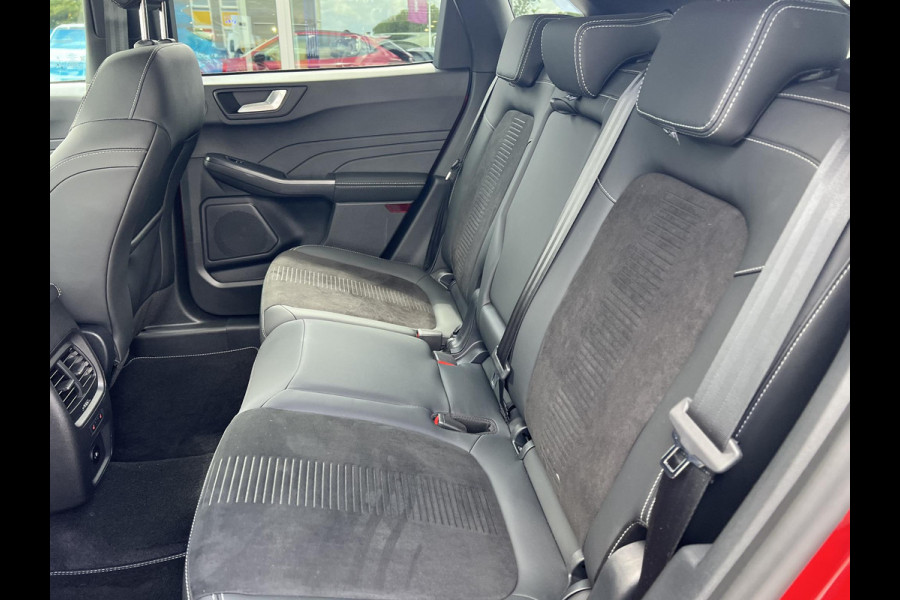Ford Kuga 2.5 PHEV Active X 243pk | Driver Assistance Pack | Wegklapbare Trekhaak | Technology Pack | Winterpack | AGR Stoelen | 2.100kg Trekgewicht | Verlengde Fabrieksgarantie tot 08-2028