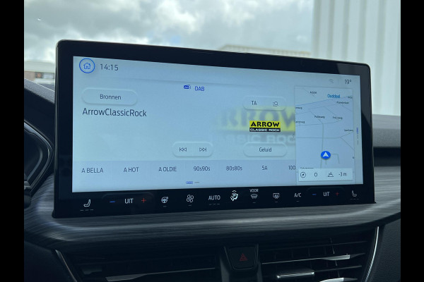 Ford Kuga 2.5 PHEV Active X 243pk | Driver Assistance Pack | Wegklapbare Trekhaak | Technology Pack | Winterpack | AGR Stoelen | 2.100kg Trekgewicht | Verlengde Fabrieksgarantie tot 08-2028