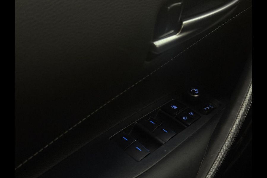 Toyota Corolla Touring Sports 1.8 Hybrid Dynamic | LED | Navi | Apple CarPlay | Trekhaak | Camera | Half Leder