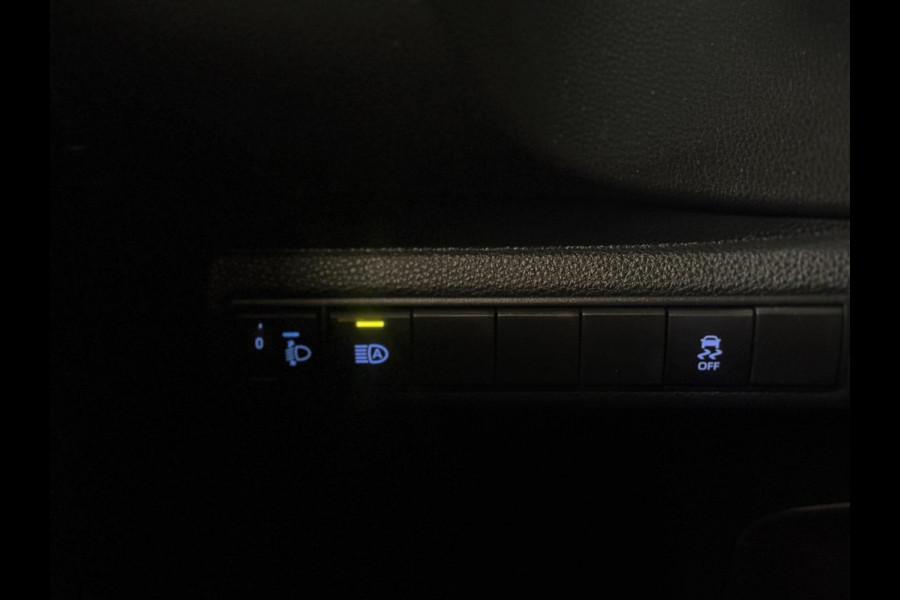 Toyota Corolla Touring Sports 1.8 Hybrid Dynamic | LED | Navi | Apple CarPlay | Trekhaak | Camera | Half Leder