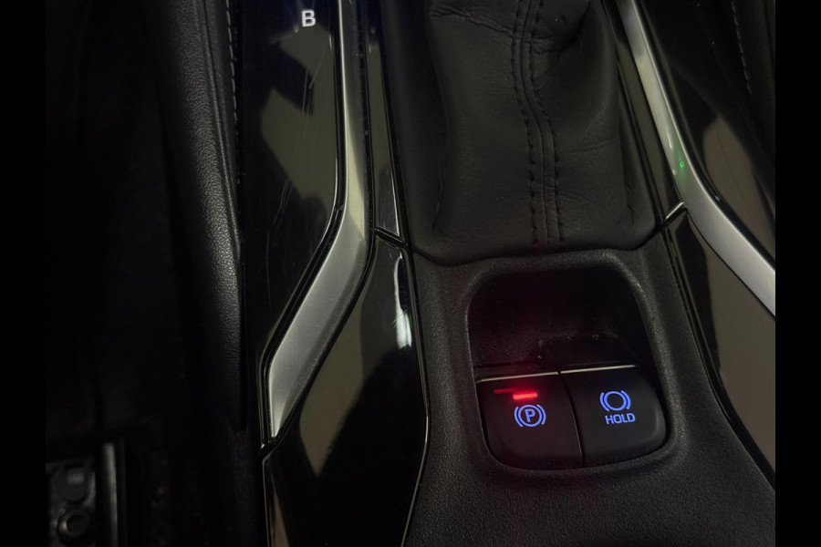Toyota Corolla Touring Sports 1.8 Hybrid Dynamic | LED | Navi | Apple CarPlay | Trekhaak | Camera | Half Leder