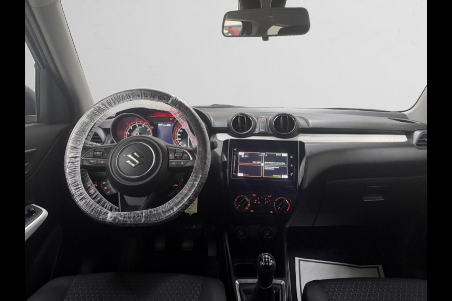 Suzuki Swift 1.2 Smart Hybrid Style | LED | Navigatie | Camera | Stoelverwarming | Airco | Bluetooth | Rijklaar