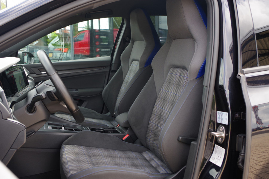 Volkswagen Golf 1.4 eHybrid GTE 245 PK PHEV, Winterpakket, Carplay, Adap. Cruise Control