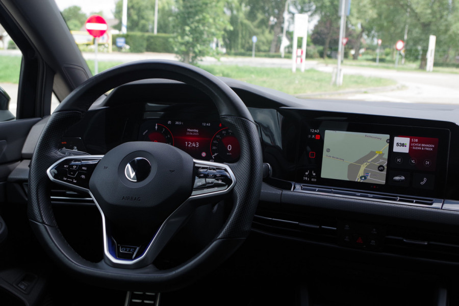 Volkswagen Golf 1.4 eHybrid GTE 245 PK PHEV, Winterpakket, Carplay, Adap. Cruise Control