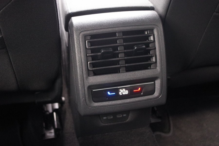 Volkswagen Golf 1.4 eHybrid GTE 245 PK PHEV, Winterpakket, Carplay, Adap. Cruise Control