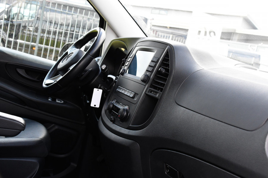 Mercedes-Benz Vito 114 CDI Lang DC Black Edition Camera, Cruise, Carplay, 190PK, Automaat, 2 x Schuifdeur, Leder, LED, Uniek!