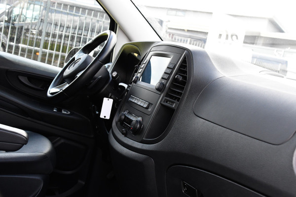 Mercedes-Benz Vito 114 CDI Lang DC Black Edition Camera, Cruise, Carplay, 190PK, Automaat, 2 x Schuifdeur, Leder, LED, Uniek!