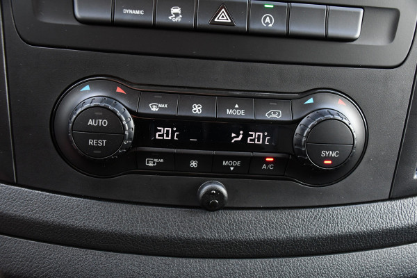 Mercedes-Benz Vito 114 CDI Lang DC Black Edition Camera, Cruise, Carplay, 190PK, Automaat, 2 x Schuifdeur, Leder, LED, Uniek!