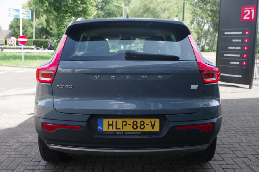 Volvo XC40 1.5 T5 Recharge 263 PK Business Pro PHEV, 360 Camera, LED, 18" LM