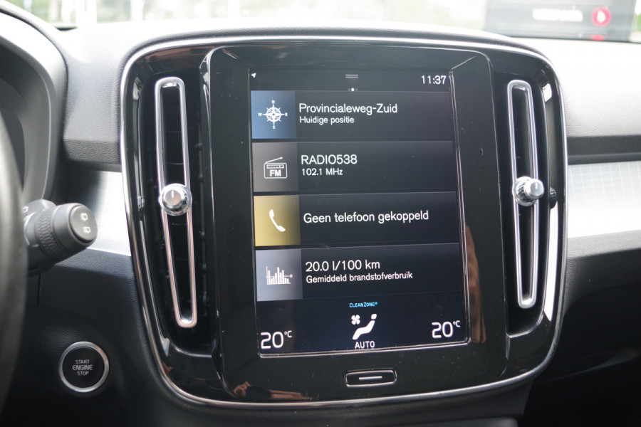 Volvo XC40 1.5 T5 Recharge 263 PK Business Pro PHEV, 360 Camera, LED, 18" LM