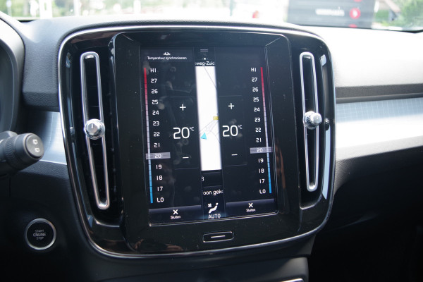 Volvo XC40 1.5 T5 Recharge 263 PK Business Pro PHEV, 360 Camera, LED, 18" LM