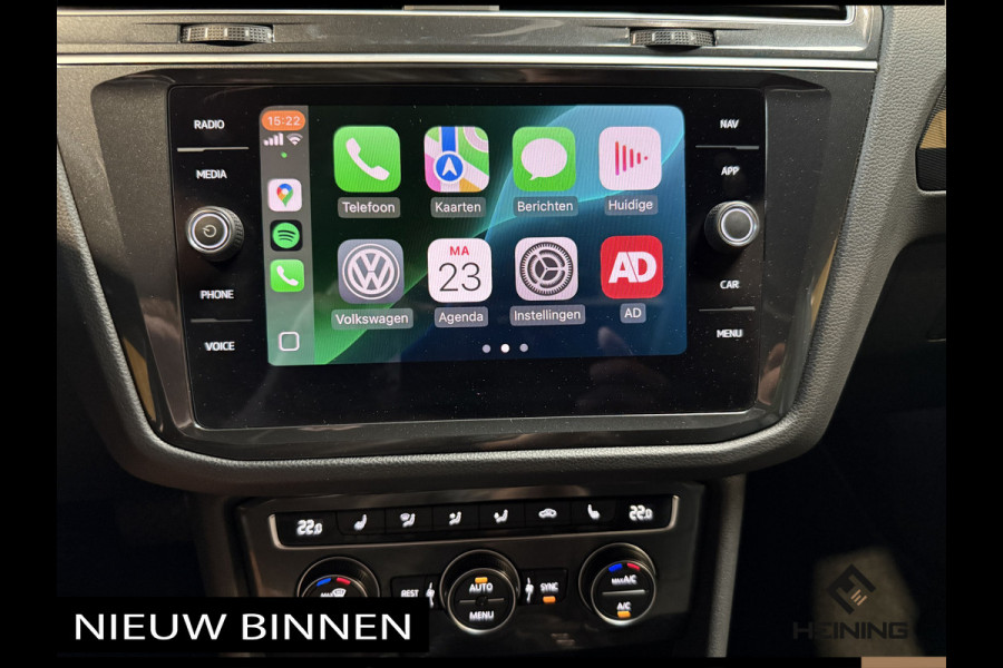Volkswagen Tiguan 1.5 TSI ACT Highline Business R. DSG Automaat. Panoramadak. Camera. Apple-carplay. Navi 82000 km met NAP !!