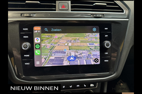 Volkswagen Tiguan 1.5 TSI ACT Highline Business R. DSG Automaat. Panoramadak. Camera. Apple-carplay. Navi 82000 km met NAP !!