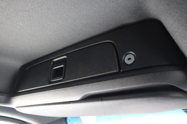 Mercedes-Benz Sprinter 315CDI L2H2 FWD 150pk - MBUX - Camera - Stoelverwarming - Kluis - Hout inbouw - Carplay - Rijklaar