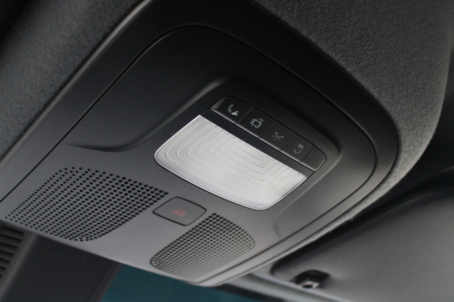 Mercedes-Benz Sprinter 315CDI L2H2 FWD 150pk - MBUX - Camera - Stoelverwarming - Kluis - Hout inbouw - Carplay - Rijklaar