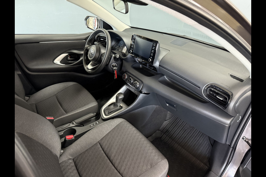 Toyota Yaris 1.5 VVT-i Business Plus | Camera | Carplay