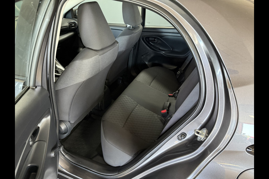 Toyota Yaris 1.5 VVT-i Business Plus | Camera | Carplay