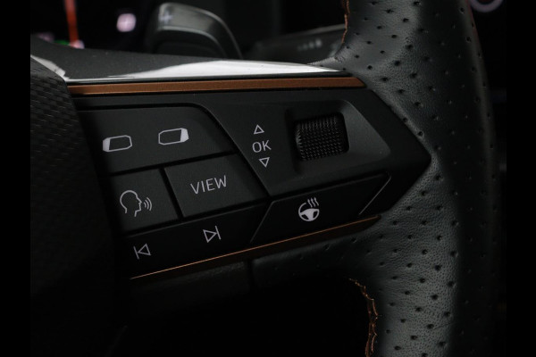 CUPRA Formentor 1.4 e-Hybrid | Adaptive cruise | Stuurverwarming | Full LED | Sportstoelen | Keyless | Climate control | Parkeerhulp | DAB | Sfeerverlichting | PHEV
