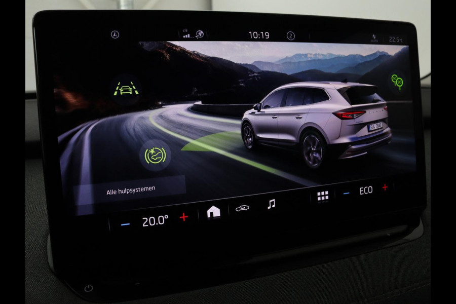 Škoda ENYAQ iV 60 | Trekhaak | Camera | Sfeerverlichting | Carplay | Full LED | Navigatie | Cruise control | Bluetooth | Parkeerhulp | DAB