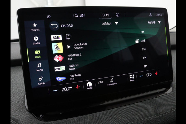 Škoda ENYAQ iV 60 | Trekhaak | Camera | Sfeerverlichting | Carplay | Full LED | Navigatie | Cruise control | Bluetooth | Parkeerhulp | DAB