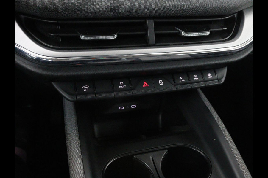 Škoda ENYAQ iV 60 | Trekhaak | Camera | Sfeerverlichting | Carplay | Full LED | Navigatie | Cruise control | Bluetooth | Parkeerhulp | DAB