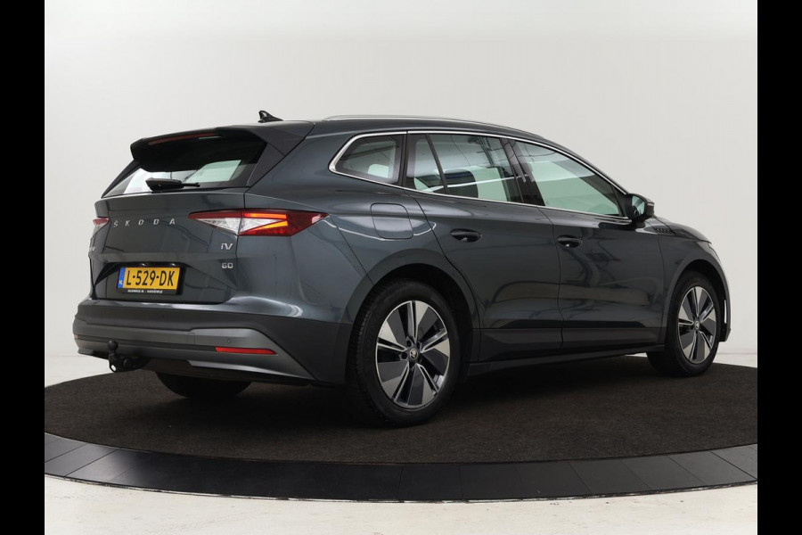 Škoda ENYAQ iV 60 | Trekhaak | Camera | Sfeerverlichting | Carplay | Full LED | Navigatie | Cruise control | Bluetooth | Parkeerhulp | DAB