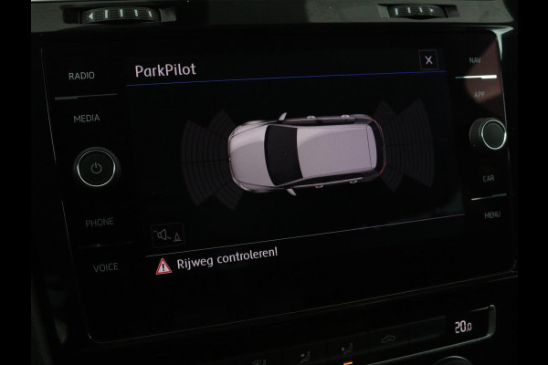 Volkswagen Golf 1.0 TSI Highline | Full LED | Virtual Cockpit | Carplay | Adaptive cruise | Navigatie | Climate control | Parkeerhulp | Sportstoelen