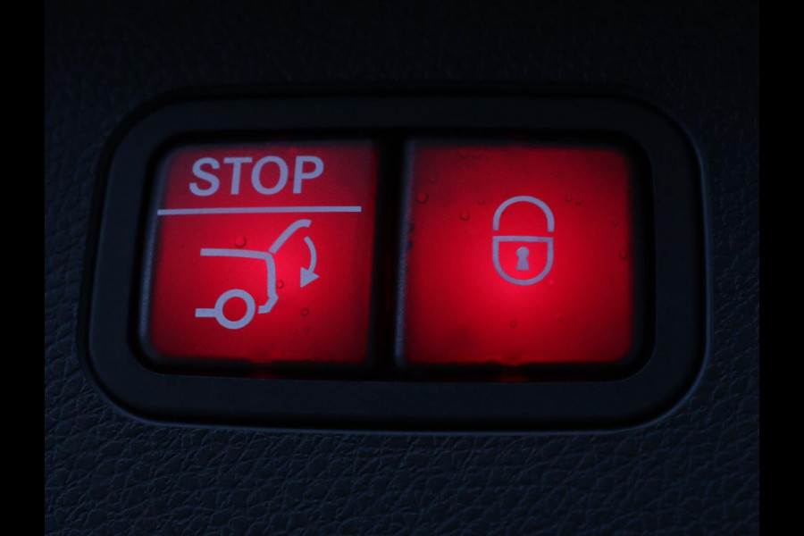 Mercedes-Benz E-Klasse 300e Business Solution AMG | Leder | Trekhaak | Stoelverwarming | 360 camera | Carplay | Sfeerverlichting | Matrix LED | Keyless | Navigatie