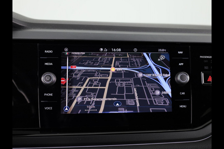 Volkswagen Taigo 1.0 TSI R-Line 110 PK | Black Style | Navigatie | Camera | Stoelverwarming | Extra getint glas