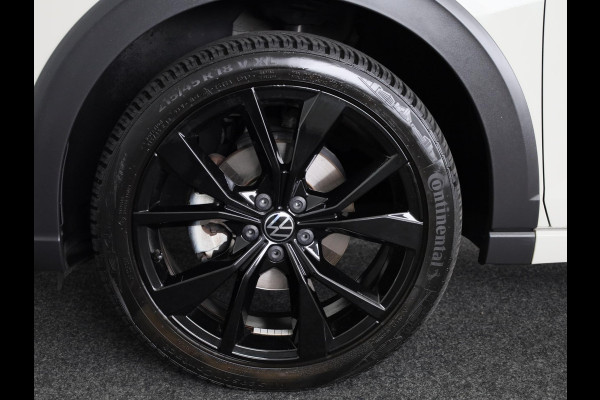 Volkswagen Taigo 1.0 TSI R-Line 110 PK | Black Style | Navigatie | Camera | Stoelverwarming | Extra getint glas