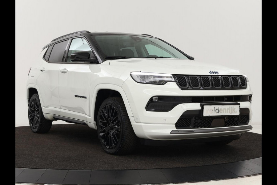 Jeep Compass 4xe 240 Plug-in Hybride Electric S | Leder | Stoel & stuurverwarming | Camera | Adaptive cruise | Carplay | Navigatie