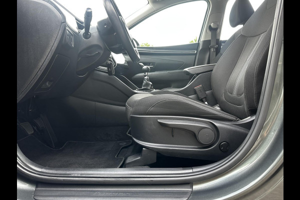 Hyundai Tucson 1.6 T-GDI MHEV i-Motion | ACHTERUITRIJCAMERA | PARKEERSENSOREN ACHTER | NAVIGATIE SYSTEEM |