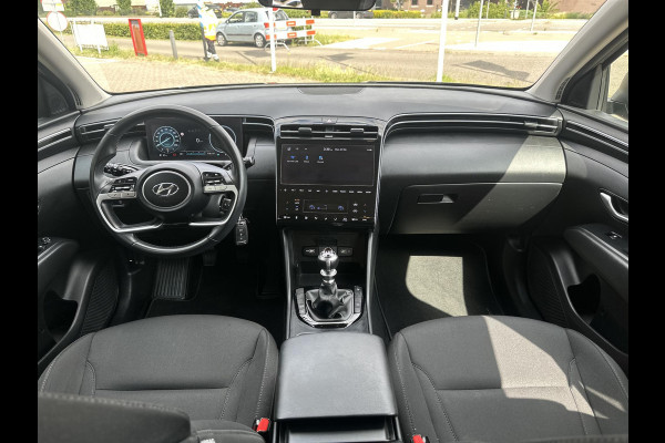 Hyundai Tucson 1.6 T-GDI MHEV i-Motion | ACHTERUITRIJCAMERA | PARKEERSENSOREN ACHTER | NAVIGATIE SYSTEEM |