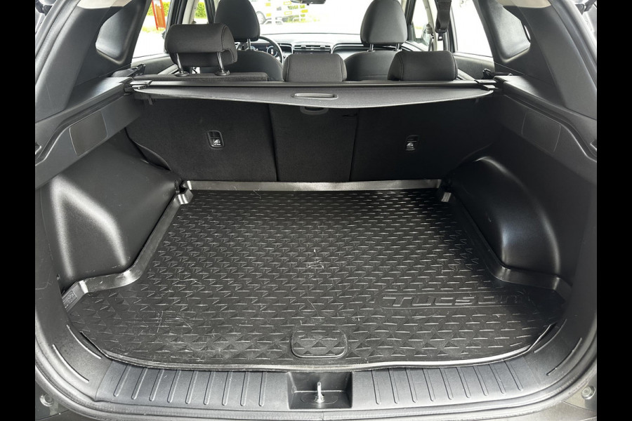 Hyundai Tucson 1.6 T-GDI MHEV i-Motion | ACHTERUITRIJCAMERA | PARKEERSENSOREN ACHTER | NAVIGATIE SYSTEEM |