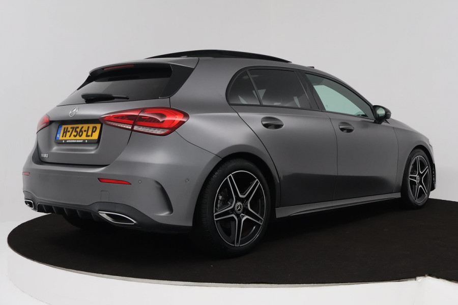 Mercedes-Benz A-Klasse 180 Business Solution AMG Plus (PANORAMADAK, STOELVERWARMING, ACHTERUITRIJCAMERA, GOED ONDERHOUDEN)