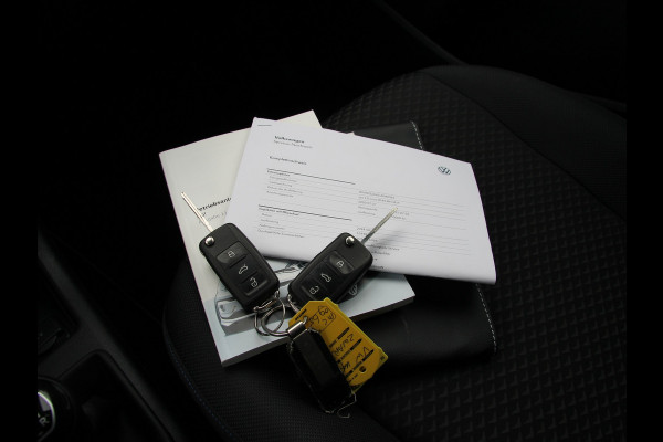 Volkswagen up! Active 5drs. Clima | Cruise | Camera | Vol!