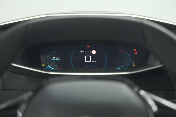 Peugeot 208 PureTech 100 Allure | Adaptieve Cruise Control | Camera | Apple Carplay