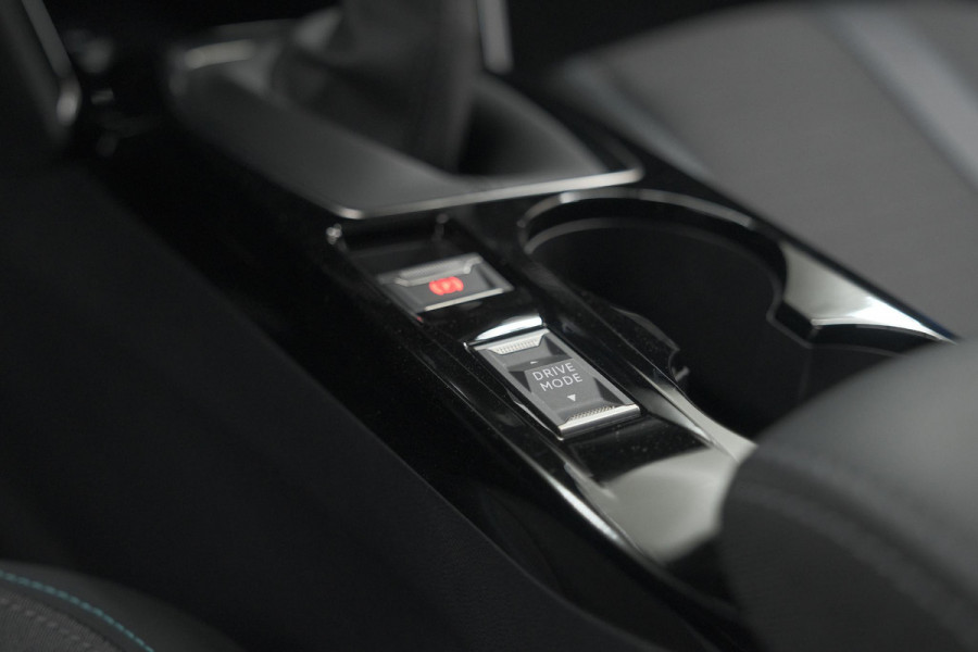 Peugeot 208 PureTech 100 Allure | Adaptieve Cruise Control | Camera | Apple Carplay