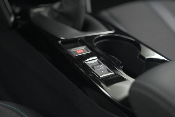 Peugeot 208 PureTech 100 Allure | Adaptieve Cruise Control | Camera | Apple Carplay