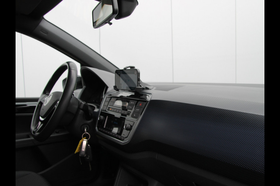 Volkswagen up! Active 5drs. Clima | Cruise | Camera | Vol!