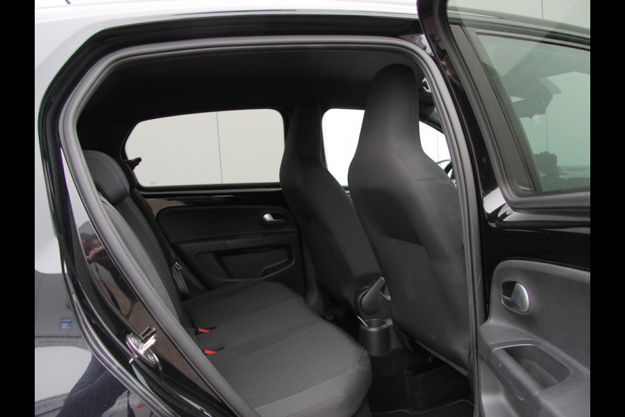 Volkswagen up! Active 5drs. Clima | Cruise | Camera | Vol!