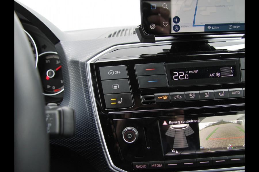 Volkswagen up! Active 5drs. Clima | Cruise | Camera | Vol!