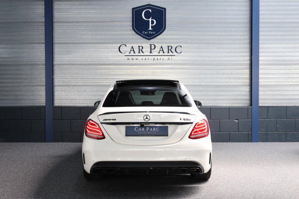 Mercedes-Benz C-Klasse AMG 63 S 510+PK KERAMISCH/KUIPSTOELEN/SFEER/PANO/LEER+S.VERWARMING/19" LMV/360 CAM/ACC/ECC/12 MDN GARANTIE!