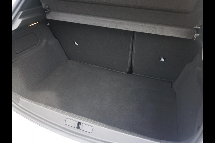 Peugeot e-208 EV Style 50 kWh Avantage