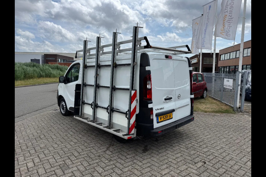Opel Vivaro 1.6 CDTI L1H1 Edition Airco / Navi / Camera