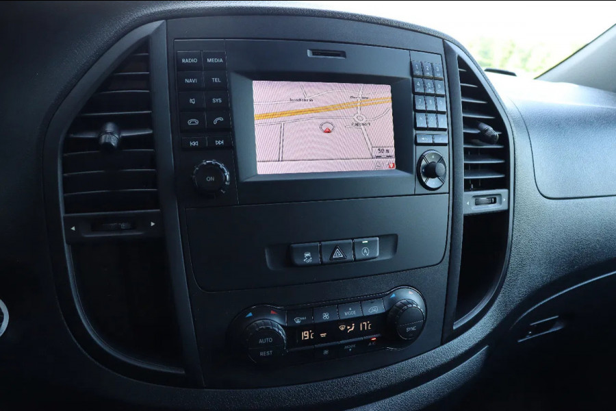 Mercedes-Benz Vito 114 CDi XL l AIRCO l NAVI l TREKHAAK l IMPERIAAL