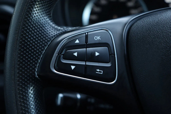 Mercedes-Benz Vito 114 CDi XL l AIRCO l NAVI l TREKHAAK l IMPERIAAL